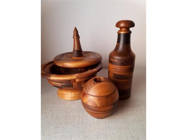 ~/upload/Lots/48367/mamx6shqynbpi/LOT 91 Mortar & Pestle grinding set 39cm 30cm 14 cm_t600x450.jpg